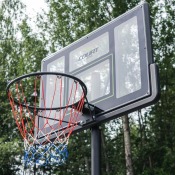 Svart polykarbonatskiva 110x75 cm och korg Ø 45 cm på Court Rookie
