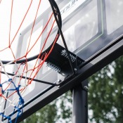 Korg och backboard på Court Rookie portabel basketkorg