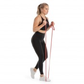 Träning med Gymstick Power Band, stående styrkeövning