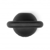 Detaljbild på kettlebell i svart gjutjärn sedd ovanifrån med handtagets form.