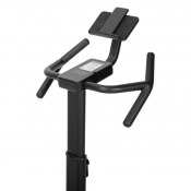 Detaljbild på multigreppsstyre med displayhållare och handtag på Gymstick AirMag Bike Pro