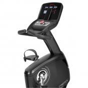 Detaljbild på styre med integrerad LCD-display och greppytor på Gymstick PRO20.0 Recumbent