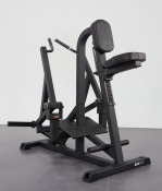 Impulse IFP Seated Row Black fotograferad i studio