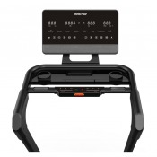 LED-display med USB på Master Fitness T23 löpband