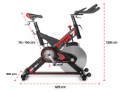 Gymstick FTR7 Indoor Racer spinningcykel sedd i sned vinkel med fokus på ramens form och svänghjul.