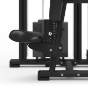 Viktmagasin och ram på Seated Shoulder Press