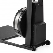 Detaljbild på stabil golvbas med bred fotplatta och vertikal infästning.