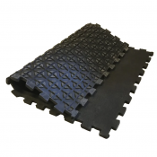 Pusselstallmatta i gummi 90x120 cm 20 mm – halkfri stallmatta för hästbox