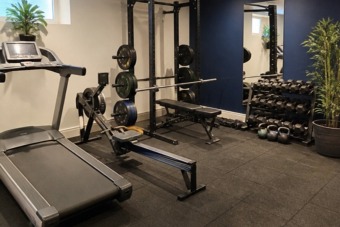 Ny guide: BRF-gymboken hjälper föreningen från idé till färdigt gym