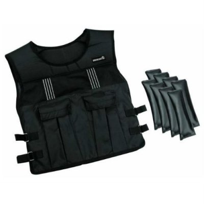 Tunturi Adjustable Weighted Vest 15 kg i svart med vadderade axelband och löstagbara vikter bredvid.