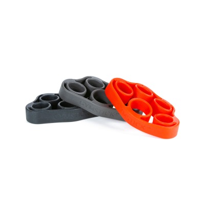 Finger expander set med tre grepptränare i olika färger och hål för fingrar.