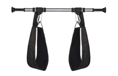 Ab straps för magträning med vadderade armbågsstöd och upphängningsremmar i svart utförande.