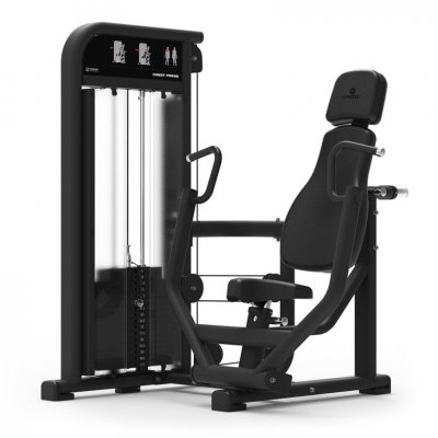 Chest Press Pro 519 bröstpressmaskin med svart sits, pressarmar och viktmagasin på stålram.
