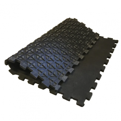 Pusselstallmatta i gummi 90x120 cm 20 mm – halkfri stallmatta för hästbox