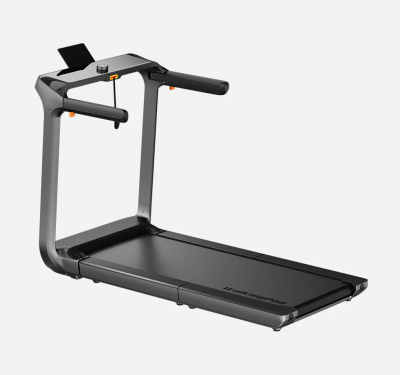 Kingsmith WalkingPad X218 gåband med uppfällbart handtag, bred löpyta och svart ram, visat fristående